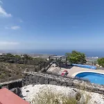 Villa Una Villa