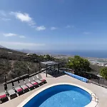 Villa Una Villa Costa Adeje (Tenerife)
