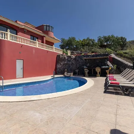 Villa Una *