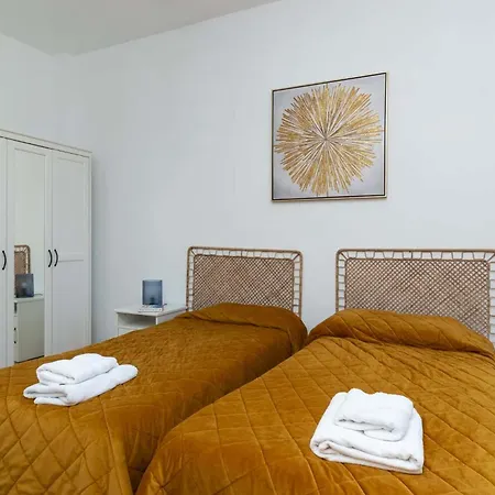 Villa Una فيلة أذيخي