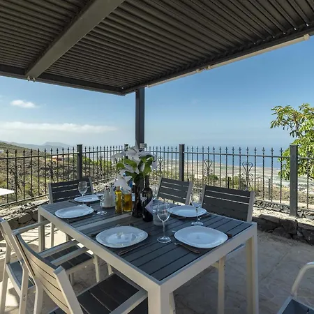 Villa Una فيلة *