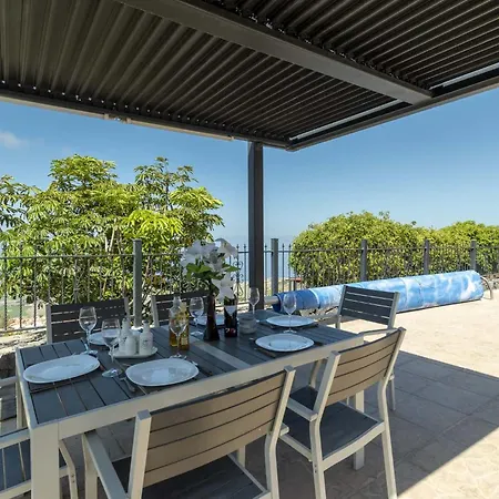 فيلة Villa Una أذيخي