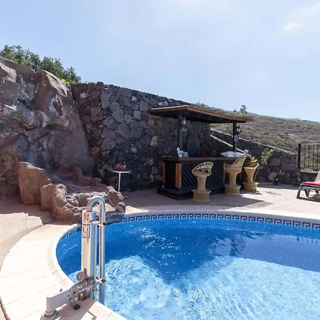 Villa Una فيلة *