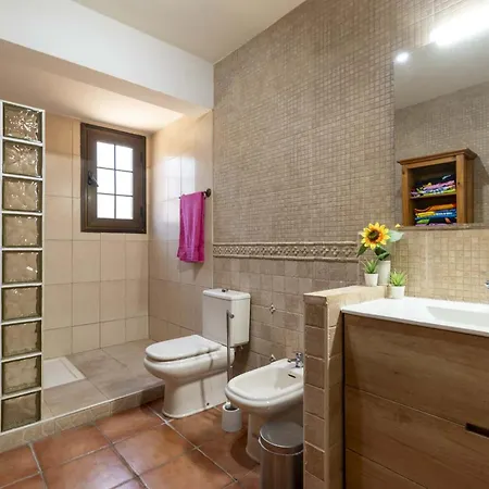 Villa Una * Адехе